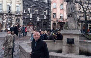 Lw&oacute;w