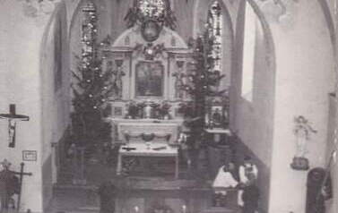 Wnętrze kościoła farnego w Kcyni - lata 70-te. Z archiwum rodziny Zubrzyckich 