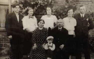 Miaskowo, Marianna i Jan (siedzą)