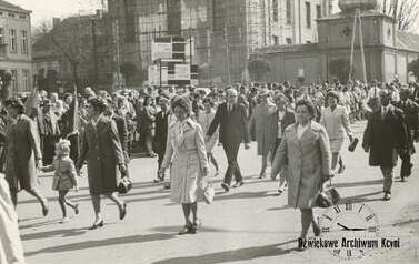 1972 r. Pierwsza z prawej Anna Lewandowska. Z archiwum Barbary Białeckiej 