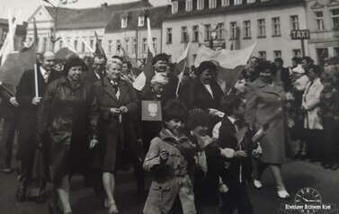 Pracownicy POM Stal&oacute;wka, 1985 r. Z archiwum Floriana Wojteckiego 