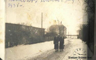 Podpis: Kr&oacute;likowo, "napis  nieczytelny" i Ira", 1938 r. 