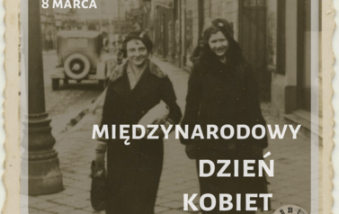 Kobiety w międzywojniu na ulicach Bydgoszczy. Z archiwum Henryka Wes&oacute;ł, Anny Stypczyńskiej