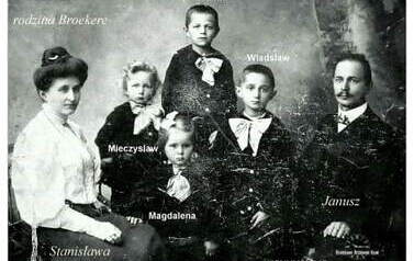 1907 r. Rodzina Broekere- od lewej: żona Stanisława, dzieci: Mieczysław, Magdalena, Marian, Władysław, mąż Janusz. Z archiwum rodziny Majewskich 