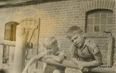 Bernd i Harald - synowie Hermanna von B&uuml;low, 1942 r. Z archiwum Marii Deresz