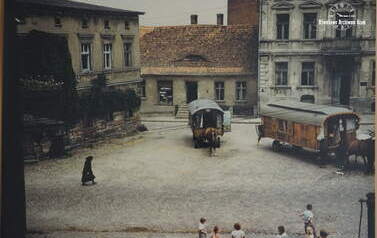 Przejazd Cygan&oacute;w przez Kcynię, 1959 r. Fot. Robert Nowak. Z archiwum UM w Kcyni 