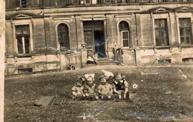 Pałac w Rozpętku, 1956 lub 1958 r.