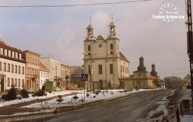 Rynek w Kcyni w zimowej szacie. Fot. Wiese van Herck