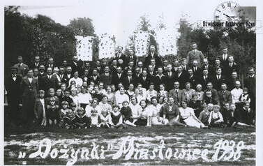 Dożynki w Miastowicach, 1938 r. Z archiwum Ewy Kubiak 