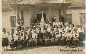 Napis na fot.: Poświęcenie sztandaru S.M.P. Słupy, 22.4.1934 r. 