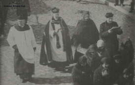 4.03.1930 r. pogrzeb Marty Czochralskiej, m.in. o. Efrem, ks. kan. Opieliński. Z archiwum rodzinnego