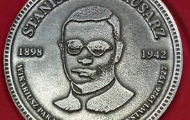 Okolicznościowy medal dot. ks. Stanisława Marusarza. Fot. K. Goclik