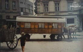 Przejazd Cygan&oacute;w przez Kcynię, 1959 r. Fot. Robert Nowak. Z archiwum UM w Kcyni